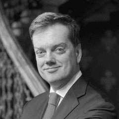 Portrait photo of Thijs van Oss, CCO